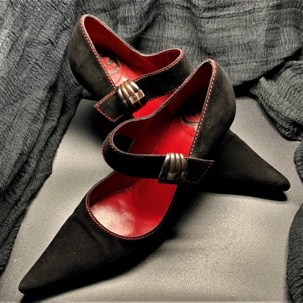 ESCADA - BLACK SUEDE PUMPS